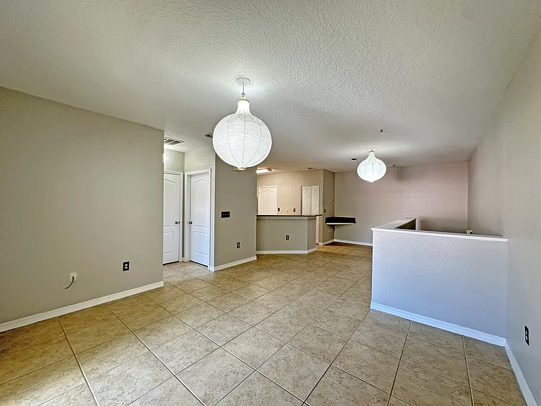 152 SW Peacock Blvd #206 — Photo 6