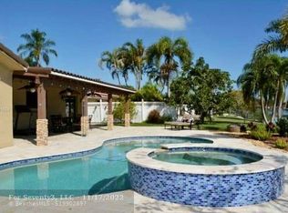 5644 SW 114th Ave, Fort Lauderdale, FL 33330
