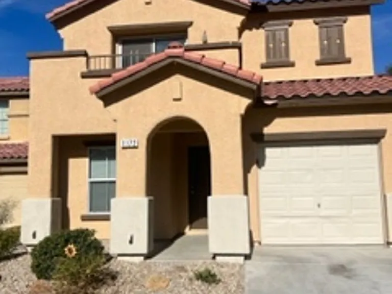 1172 Paradise Desert Ave — Photo 2