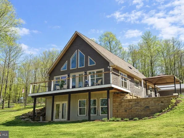 275 Sine Pl, Bruceton Mills, WV 26525