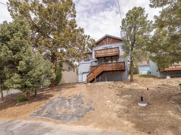 391 Mullins Dr, Big Bear City, CA 92314