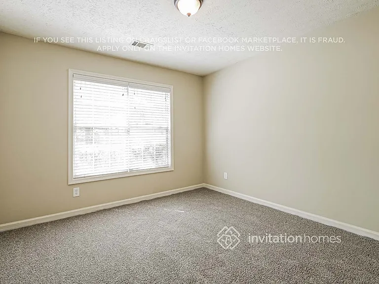 2604 Carolina Ct — Photo 14
