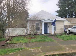 336 E Elmore St, Lebanon, OR 97355