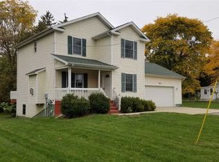 920 S Division St, Owosso, MI 48867