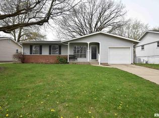 45 Foresters Ln, Springfield, IL 62704