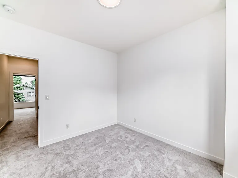 6415 93rd St NW #MAIN — Photo 30