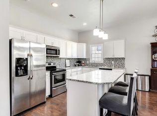 301 37th Ave N, Nashville, TN 37209