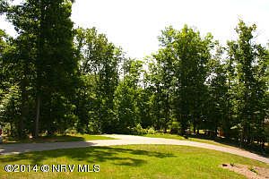 5th image of 300 Wisteria Dr