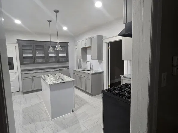 4532 Van Dyke St #1, Detroit, MI 48214