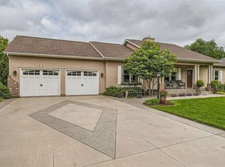 722 Bohlken Dr, Hastings, MN 55033