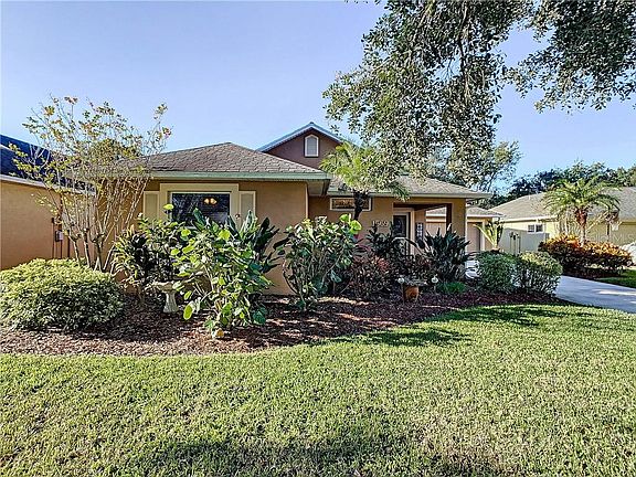 4th image of 1569 Town Park Dr