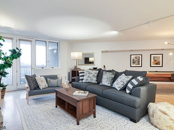 4th image of 10 Smith Manor Blvd APT 624