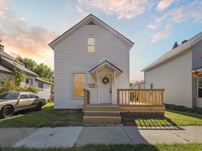 1428 Broadway Ave NW, Grand Rapids, MI, 49504