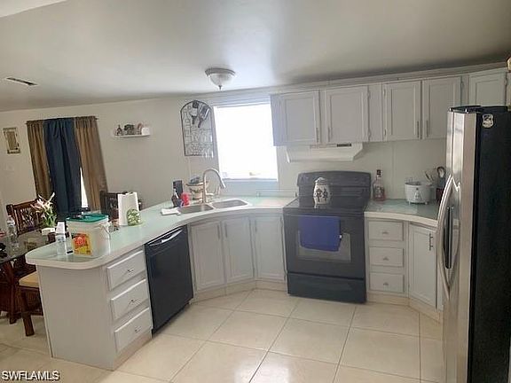 2nd image of 4601 Pioneer 24th St