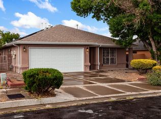 7215 Way Cross Ave NW, Albuquerque, NM 87120