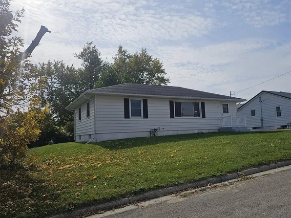 601 7th Ave, Springville, IA 52336