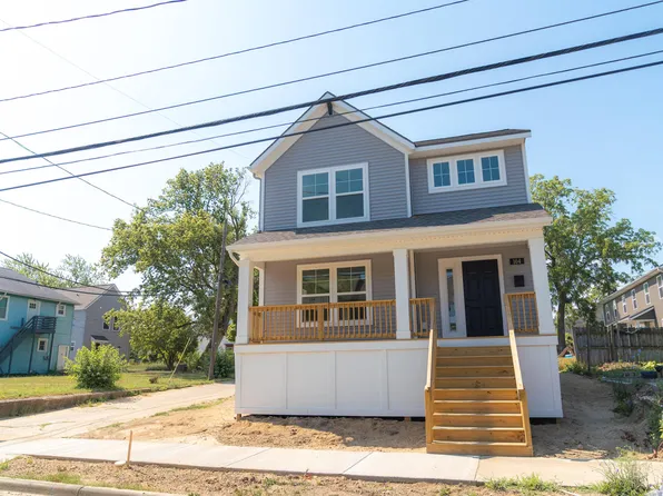 104 Logan St SE, Grand Rapids, MI 49503