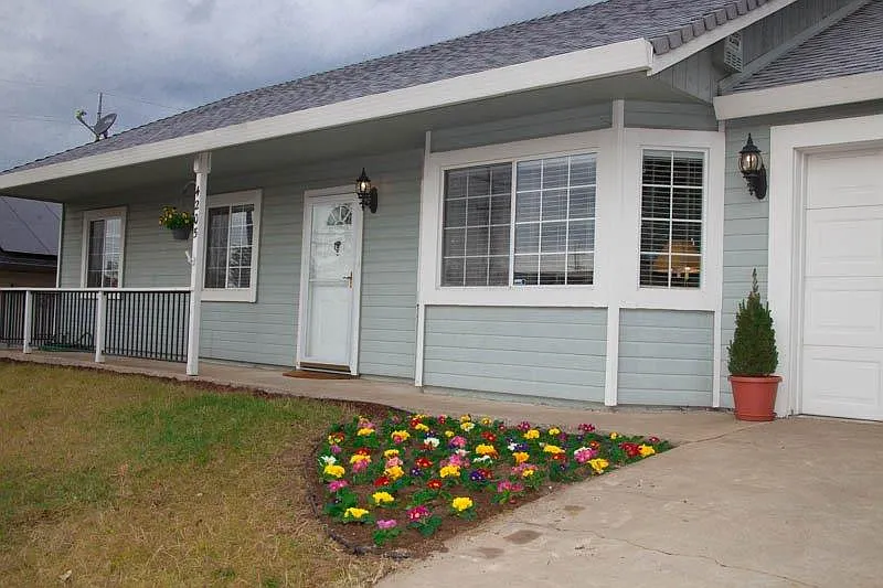 4205 Timothy Ln photo 1