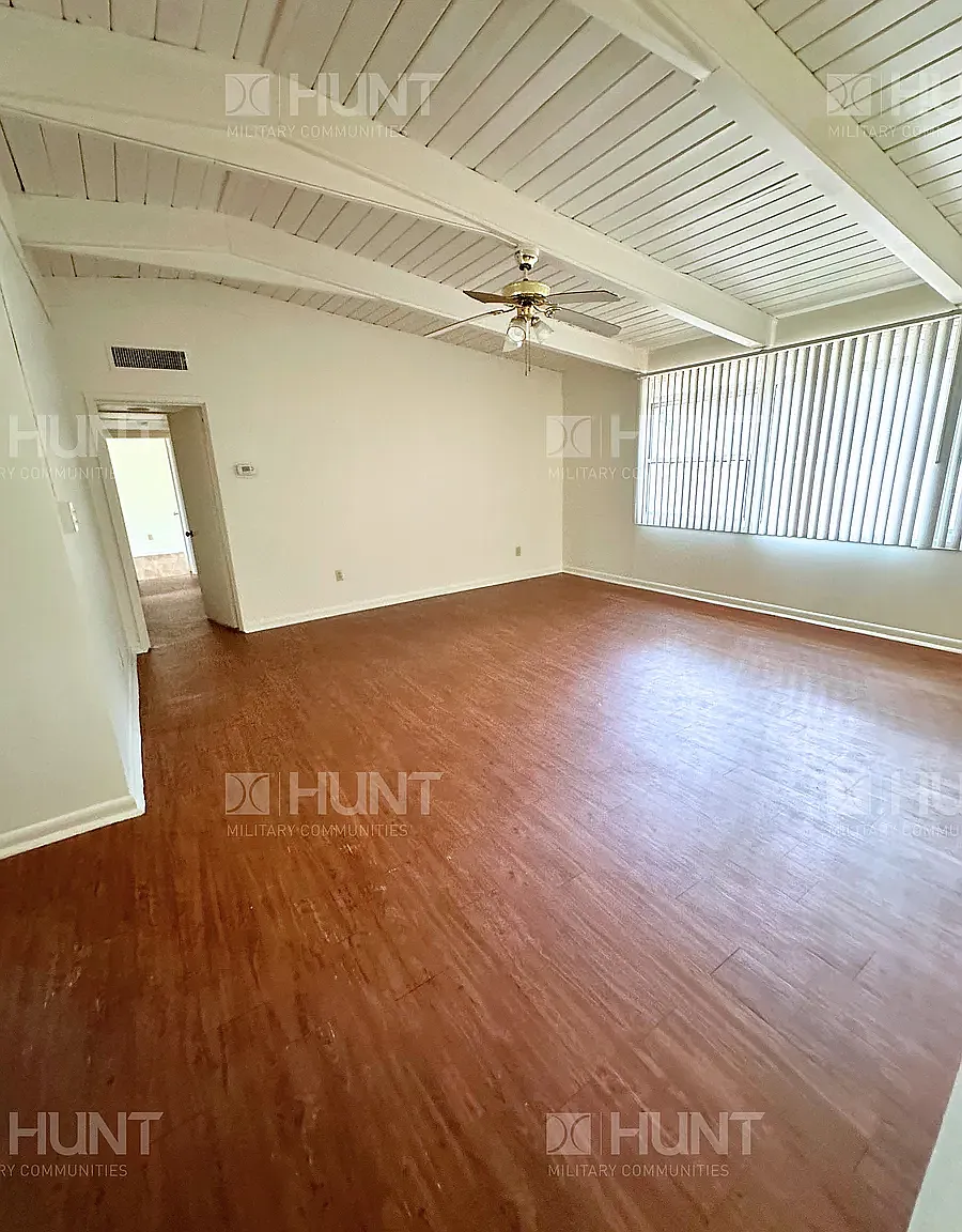 3 bed, 1183 sqft, $1,500 — Photo 2