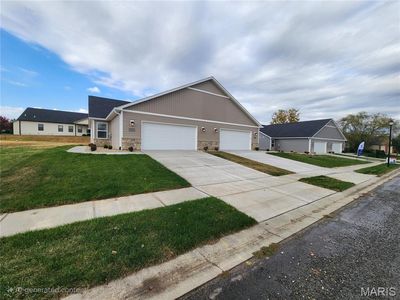 10950 Upland Ter, Lebanon, IL, 62254