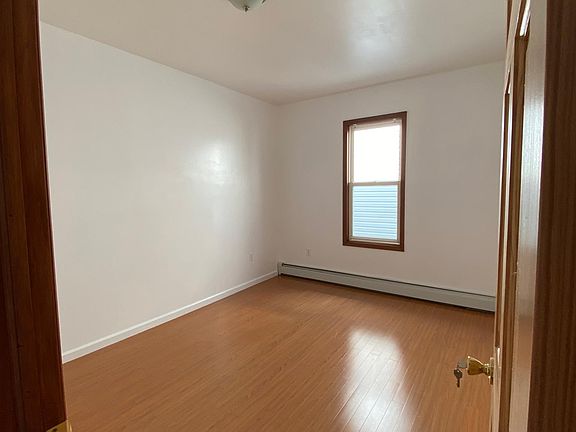 5th image of 8794 16th Ave #2NDFLOOR