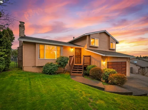 419 SW Day Ct, Gresham, OR 97080