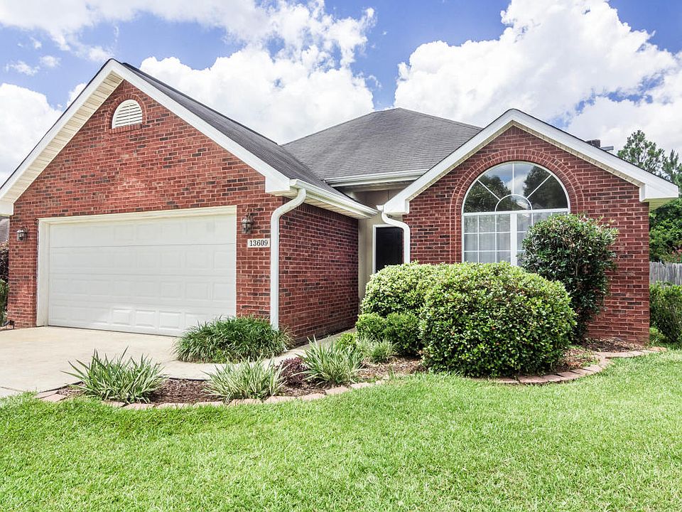 1st image of 13609 Tara Hills Dr