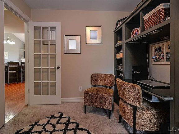 5th image of 1036 Meadowview Dr