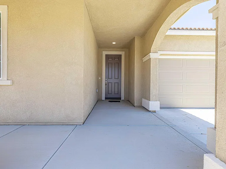 44149 Buckeye Ct — Photo 31