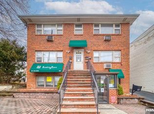 527 Main St APT 4, Fort Lee, NJ 07024