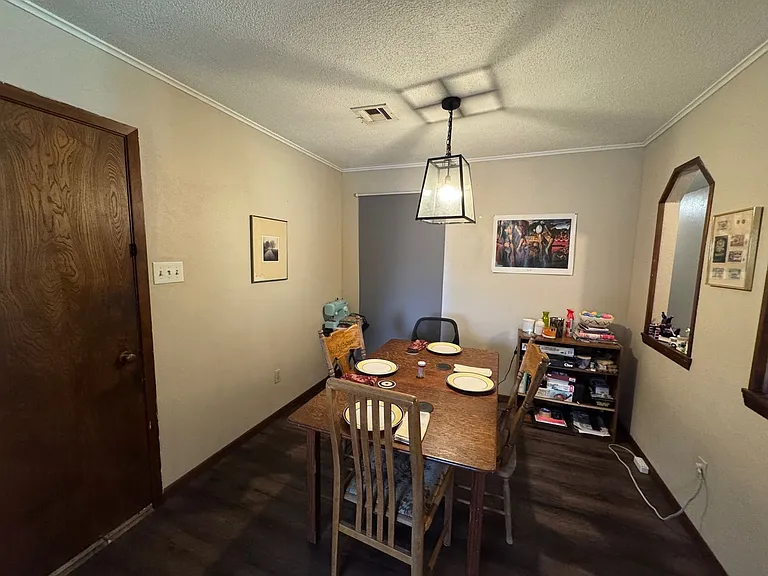 901 Rambler Dr — Photo 8