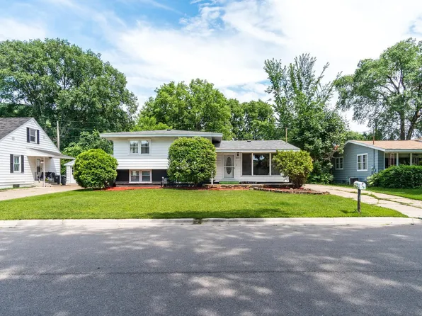 2053 29th St S, La Crosse, WI 54601