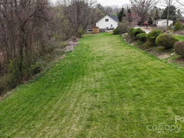 99999 Goodman Rd, Asheville, NC 28804