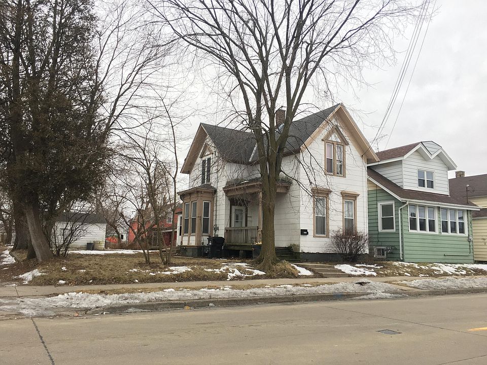 2nd image of 1617 West St