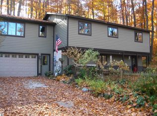 3177 W Cheney Rd, Maple City, MI 49664