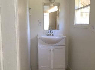 4540 B St APT 1, Sacramento, CA 95819