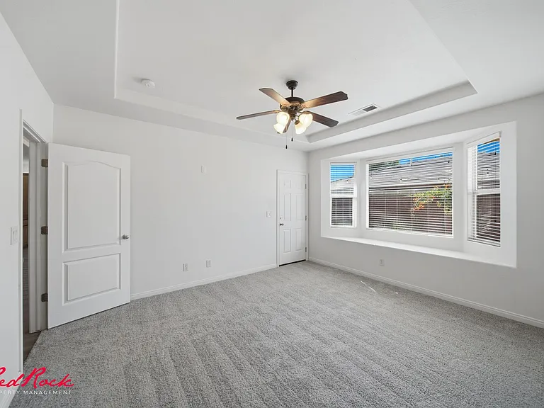 3304 W Palomar — Photo 18