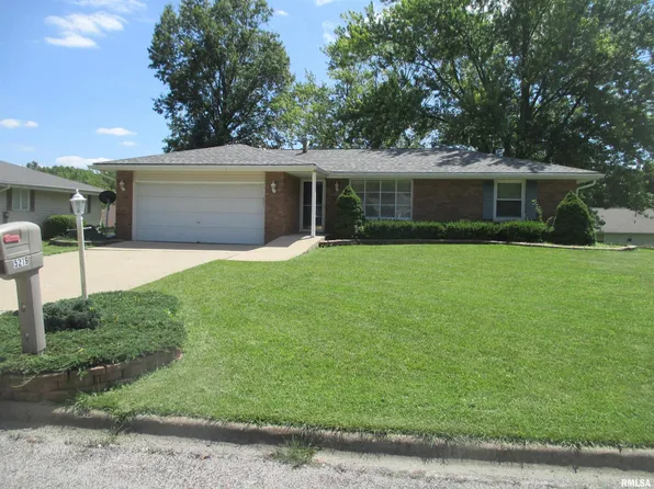 5216 W Airways Rd, Peoria, IL 61607