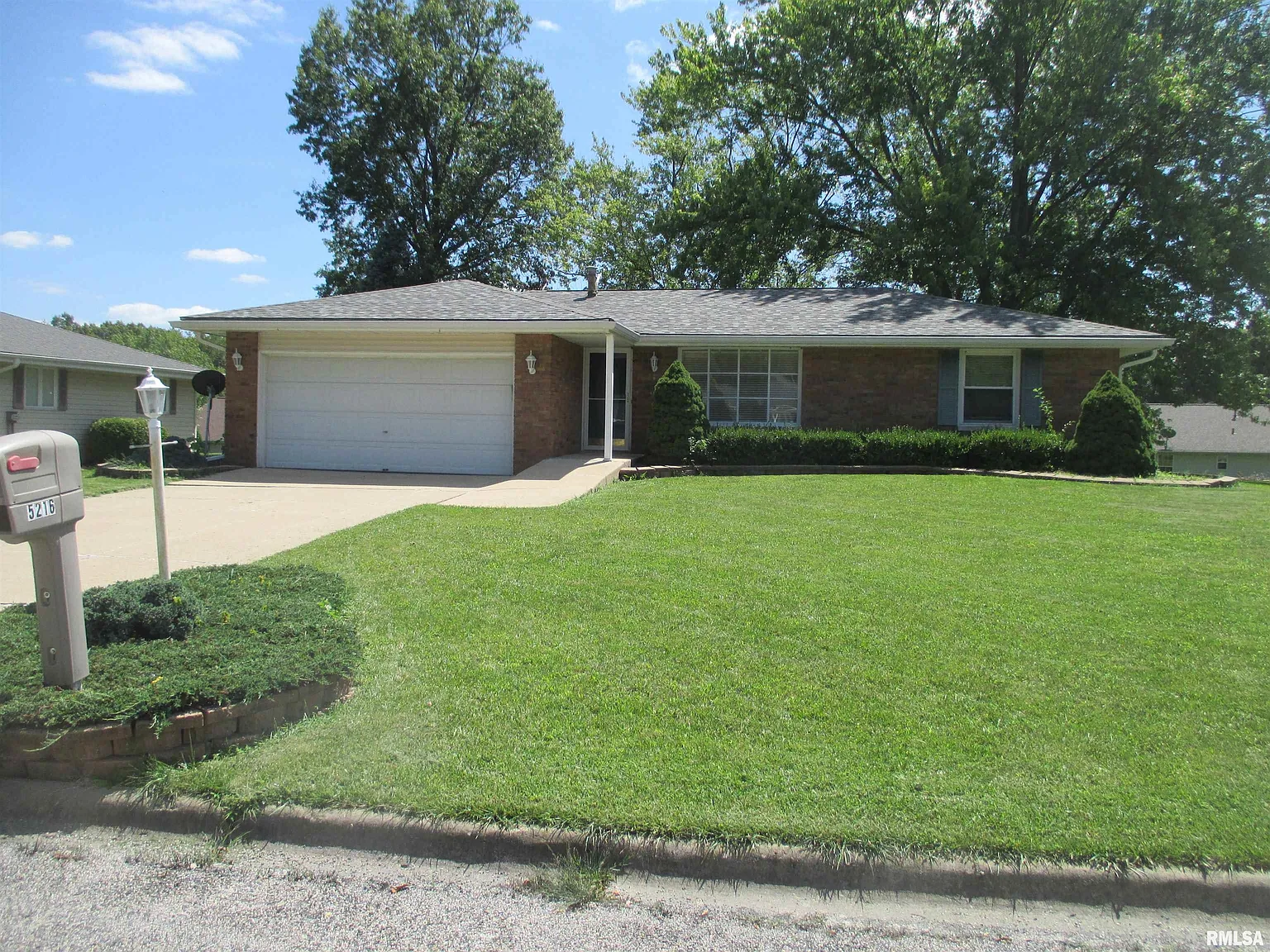 5216 W Airways Rd photo 1