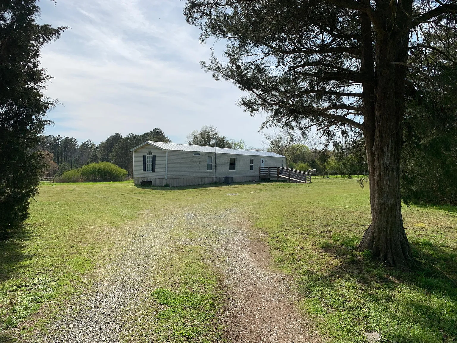6385 Carbonton Rd — Photo 1