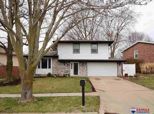 5121 S 54th St, Lincoln, NE 68516