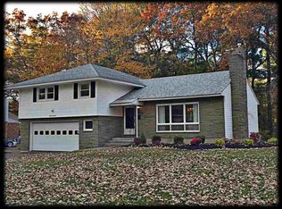 825 Londonderry Rd, Schenectady, NY 12309