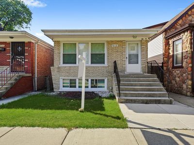 7212 S Campbell Ave, Chicago, IL, 60629