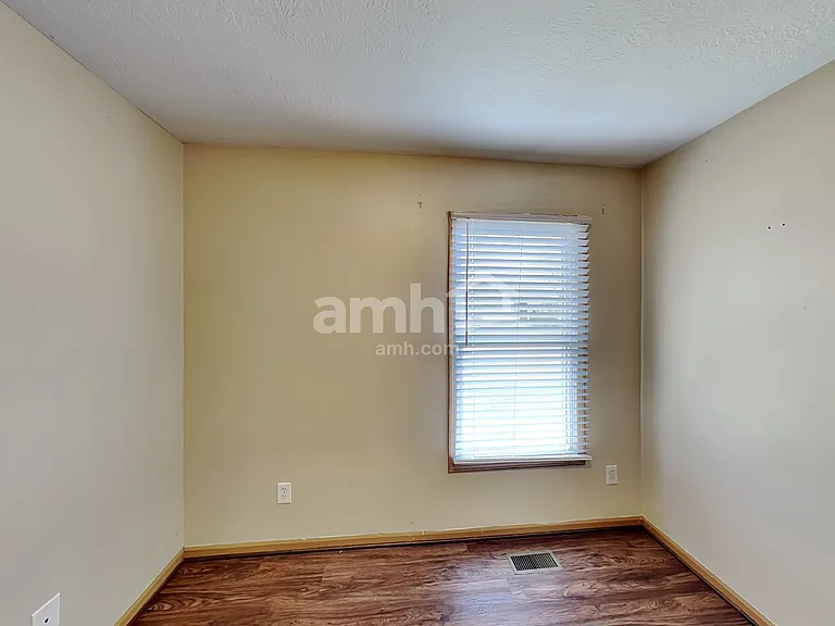 1833 Kathiwade Dr — Photo 13