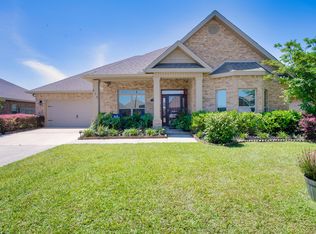 415 Chickadee St, Crestview, FL 32539