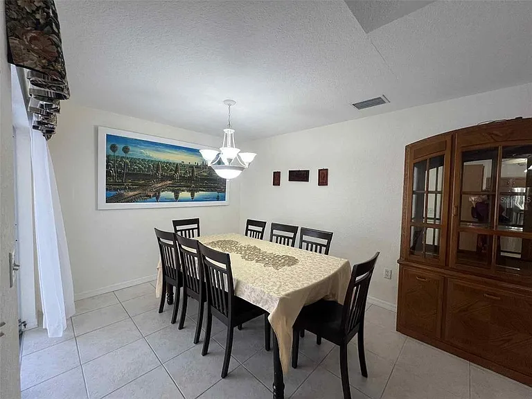 6557 Freeport Dr — Photo 6