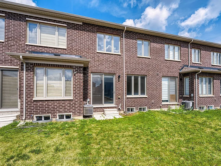 123 Schmeltzer Cres — Photo 28