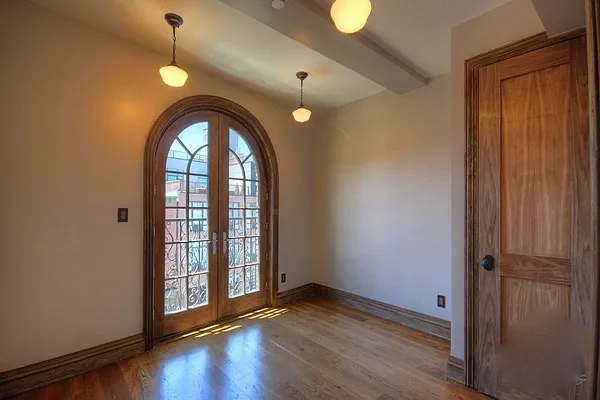 Rented by Hagstrom Management Inc | media 16