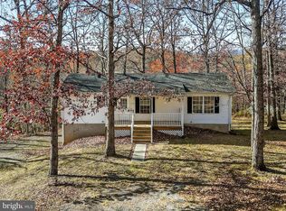 120 Dime Ct, Bunker Hill, WV 25413