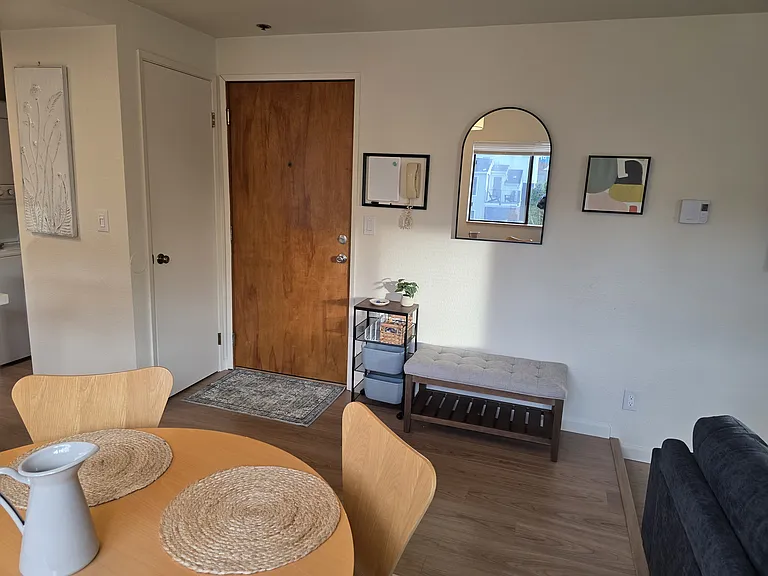 929 N 98th St #22 — Photo 7